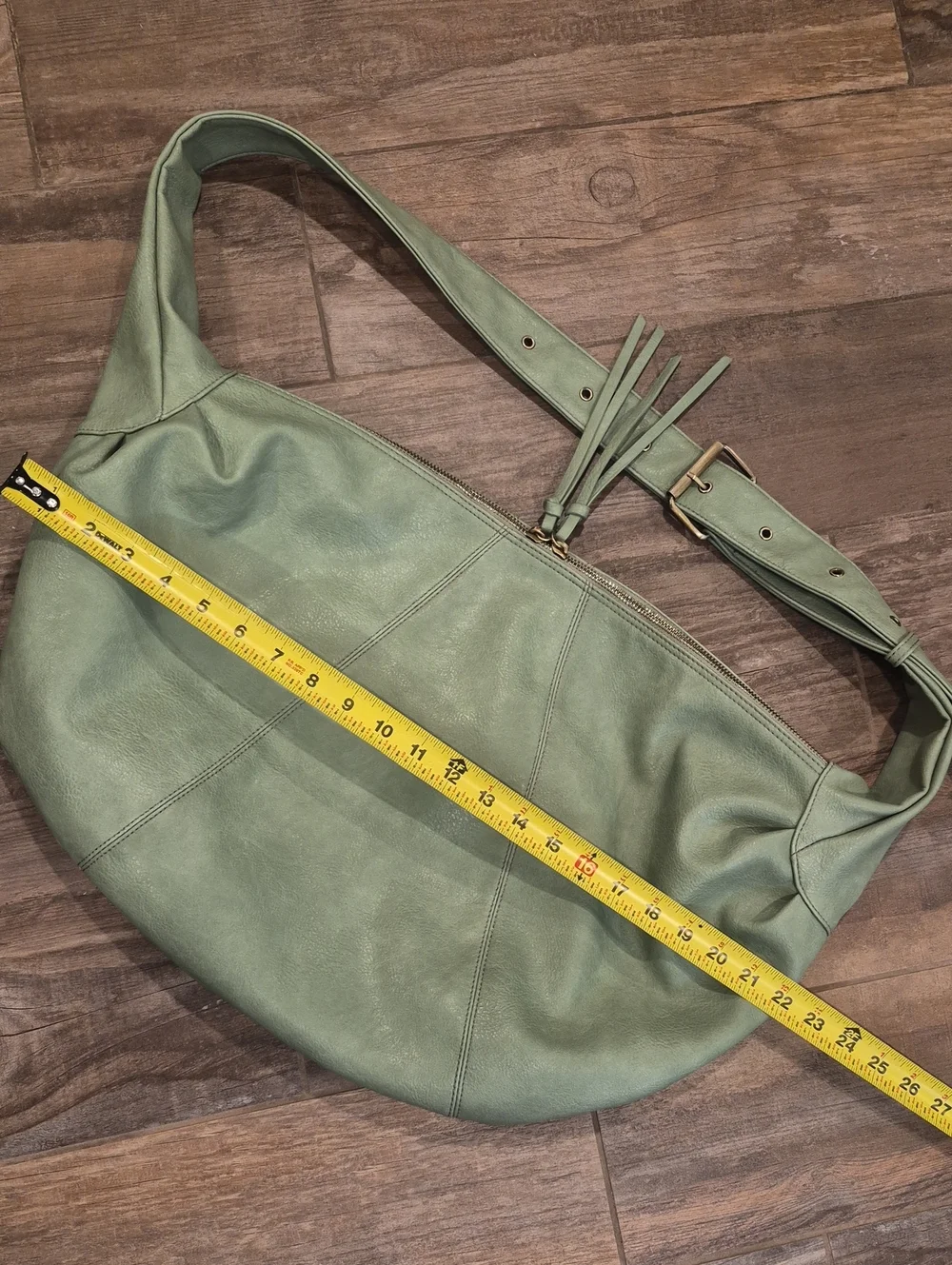 House of Harlow Sage Vegan Leather Slouchy Hobo Carryall Shoulder Crossbody Bag